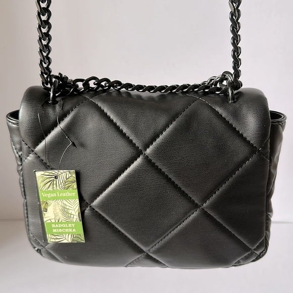 NWT BADGLEY MISCHKA Black Studded Quilted Chain Strap Shoulder Bag - Picture 4 of 11